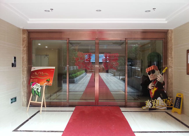 门扇带框双开平移门